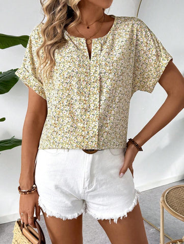 Uvercee Ditsy Floral Round Neck Top