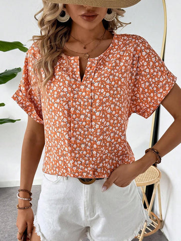 Uvercee Chic Floral Split-Neck Top