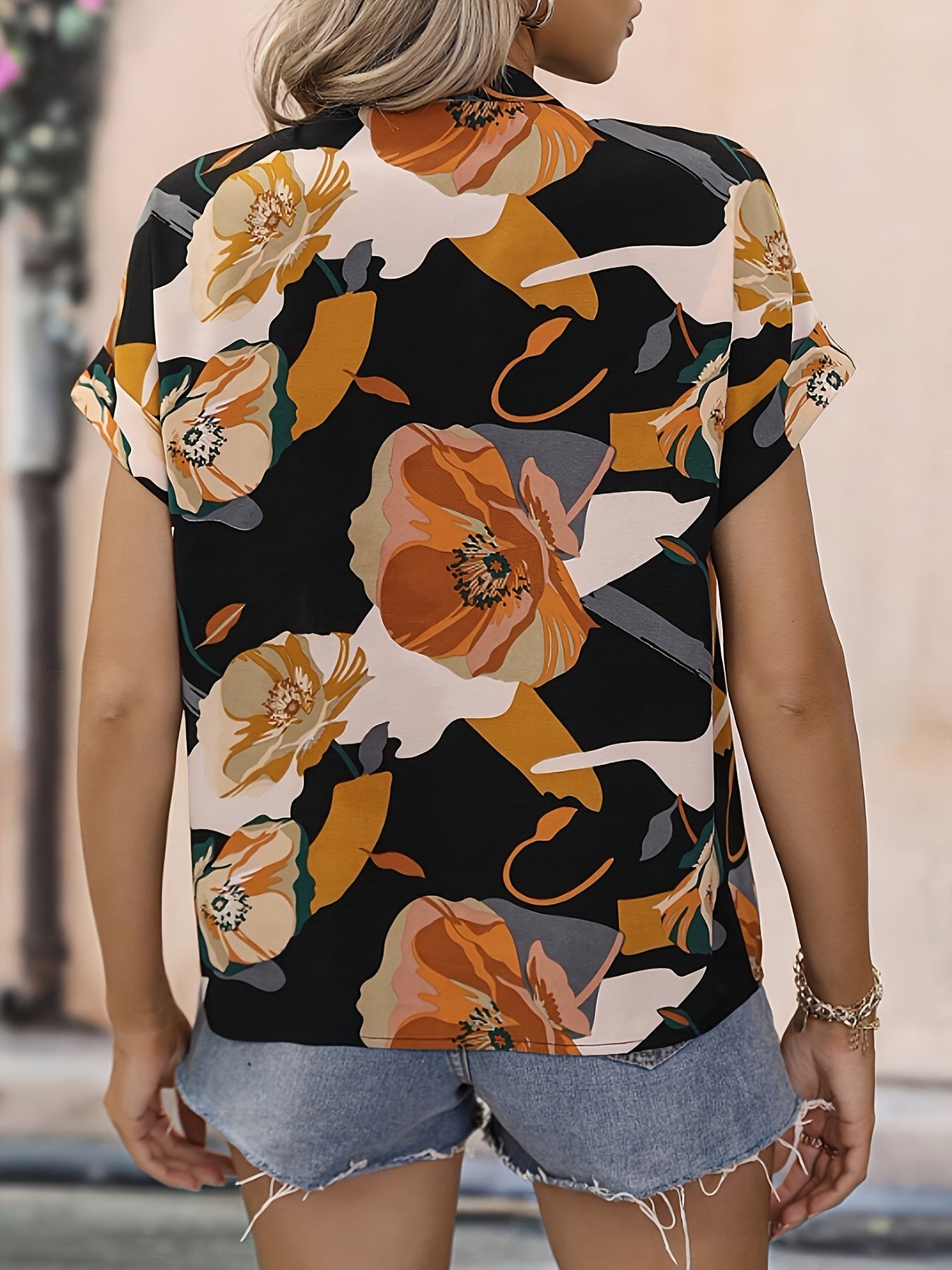 Uvercee Black Abstract Floral Short Sleeve Top - Uvercee